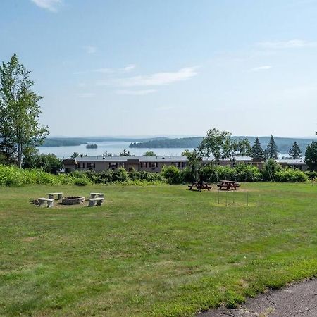Cute Cedar Lodge Studio With Balcony & Lake Views! Laconia Exteriör bild